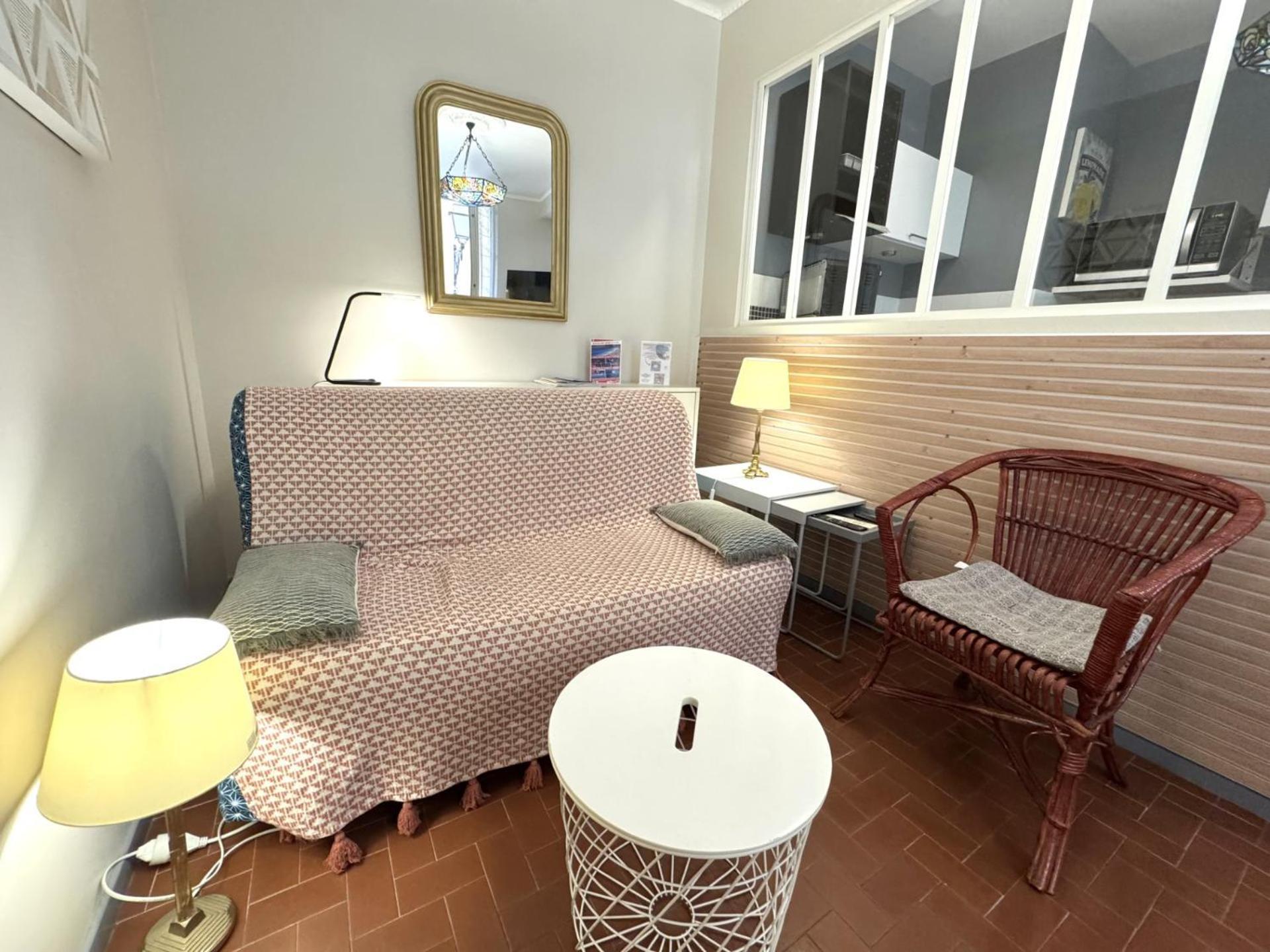 Aparthotel Riviera - Vincent 1 - Vieille Ville - Appartement Superieur 2 Pieces Ac Nice Eksteriør billede